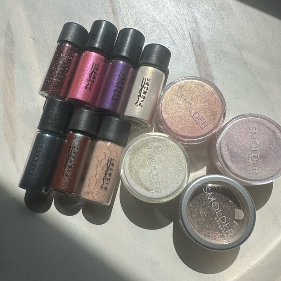 11x MAC Pigments & Smolder Cosmetics Bundle - MUA RETIREMENT SALE! - Picture 1 of 4